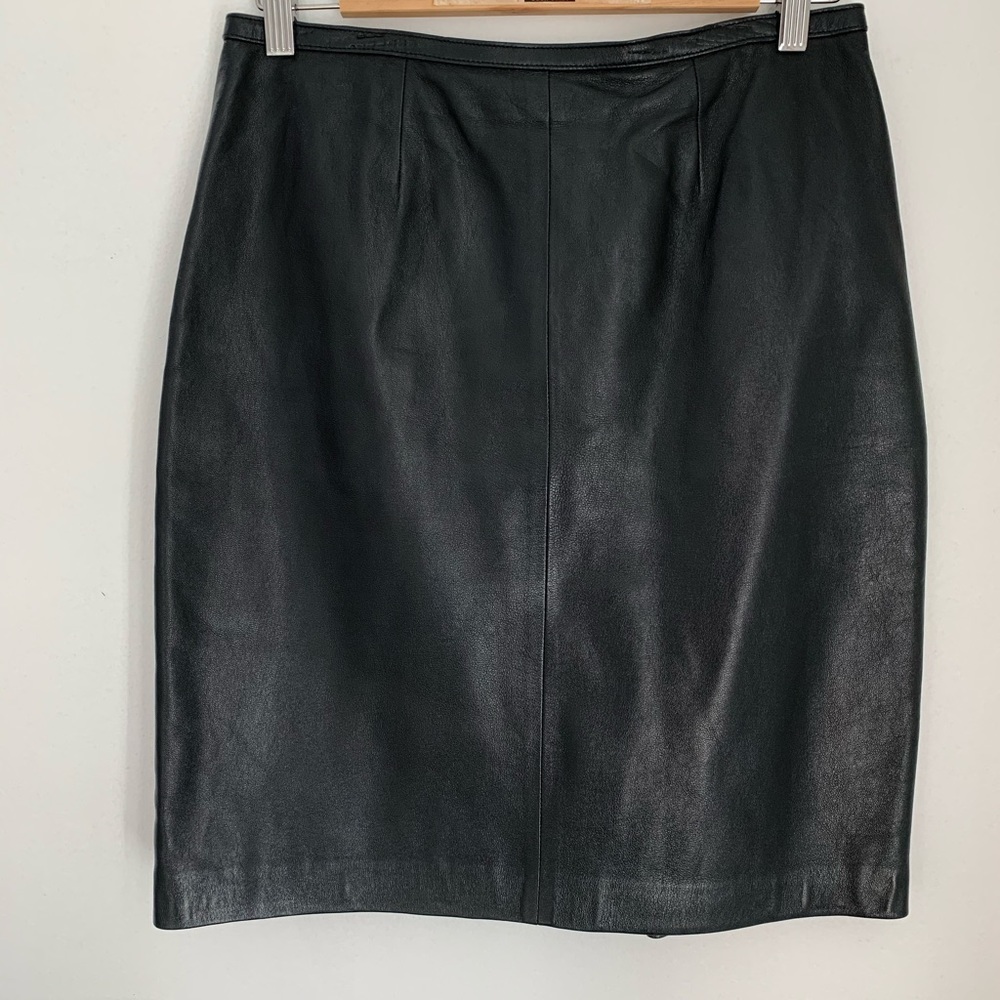 Leather skirt!